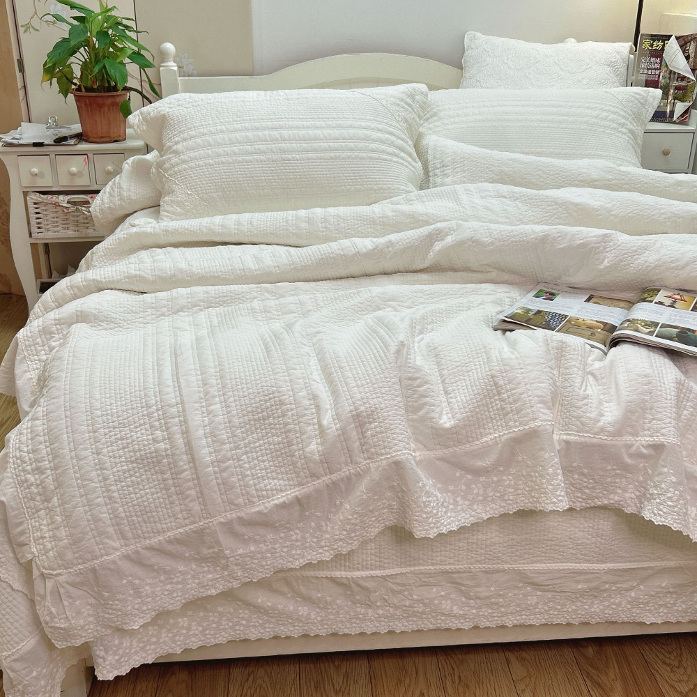 Embroidery Bali - Luxury Ultra Soft 100% Cotton Quilted