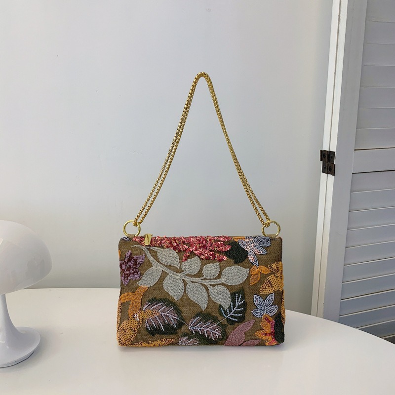 Sequins Embroidery Clutch Bag  - Embroidery Bali incelemesi ve fiyatı