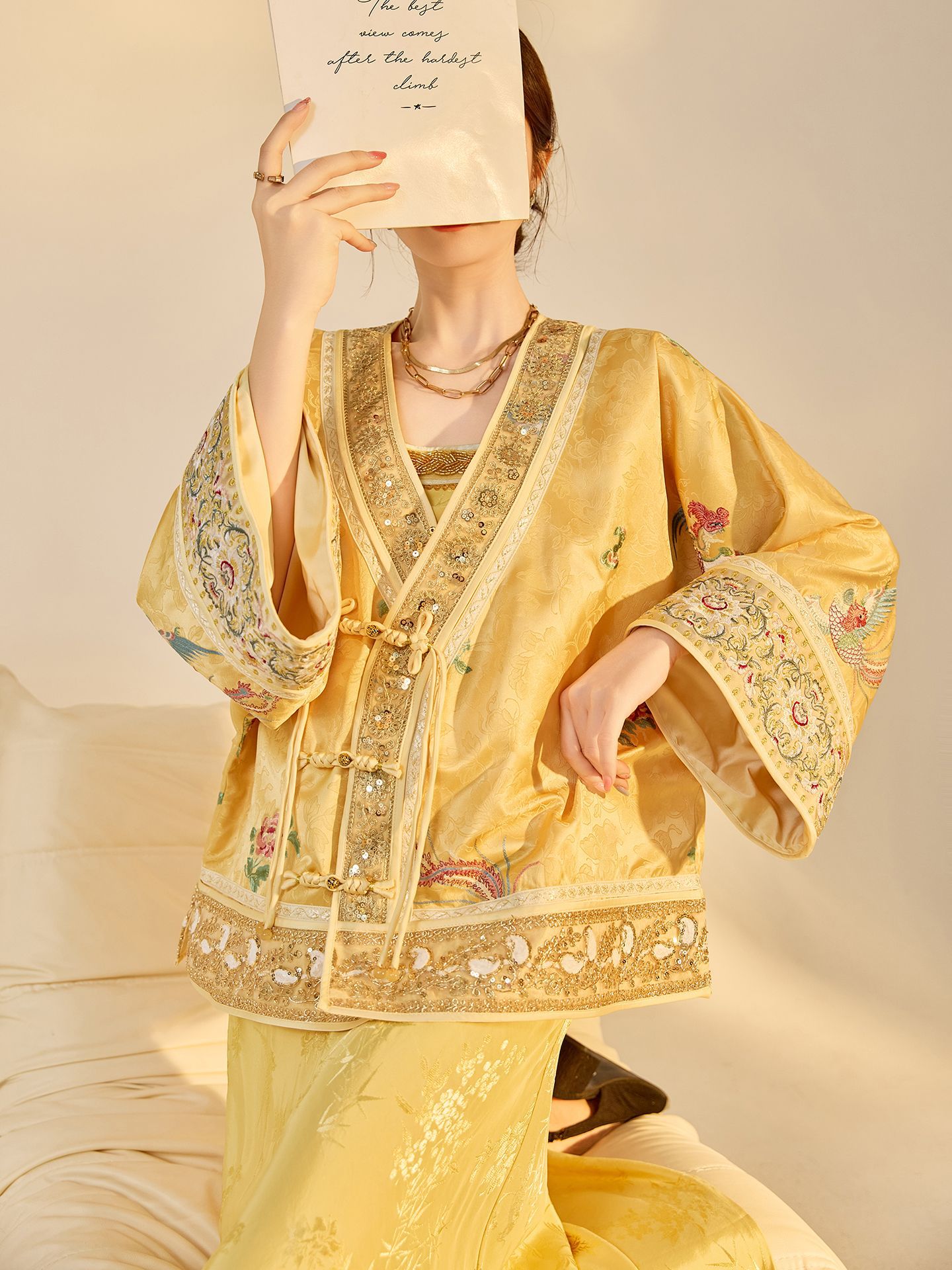 Autumn New Fashion V-neck High - Embroidery Style incelemesi ve fiyatı