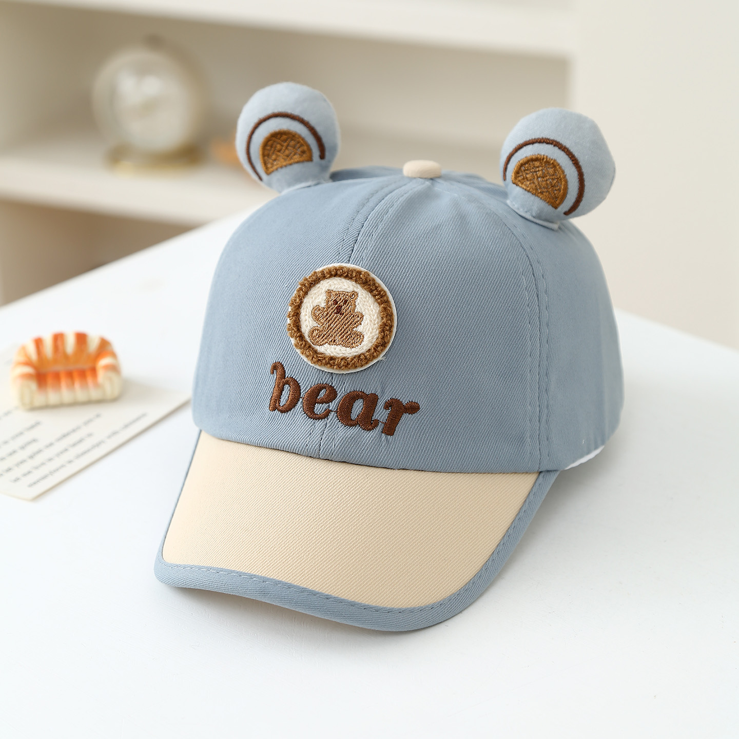 A cute children's baseball cap - Embroidery Hat Machine incelemesi ve fiyatı